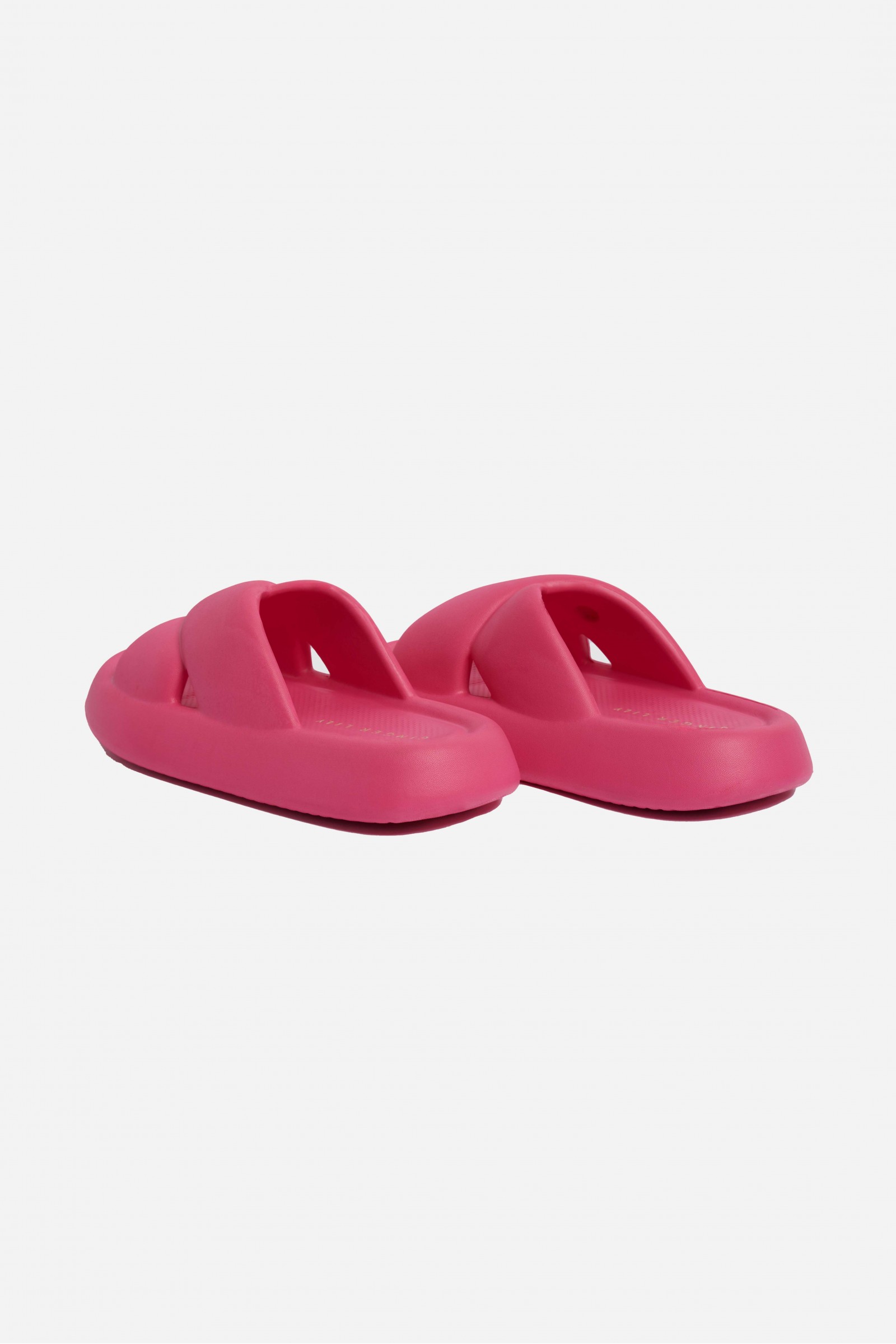 Gina Beach slipper